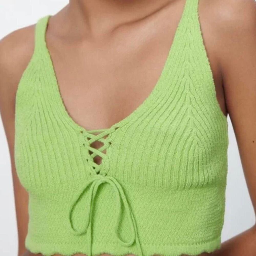 Zara Women's Green Vest - Picture 3 of 7